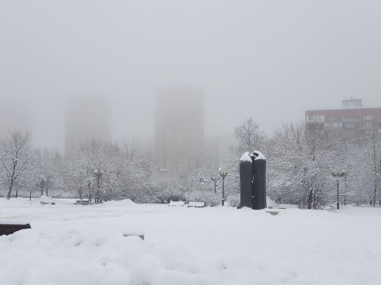 афганский сквер, сквер на зеленом проспекте, парк на зеленом проспекте, скульптура вадима сидура